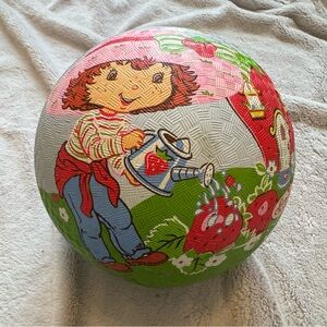 2003 Hedstrom Strawberry Shortcake Kickball 8.5” Vintage Playground Ball